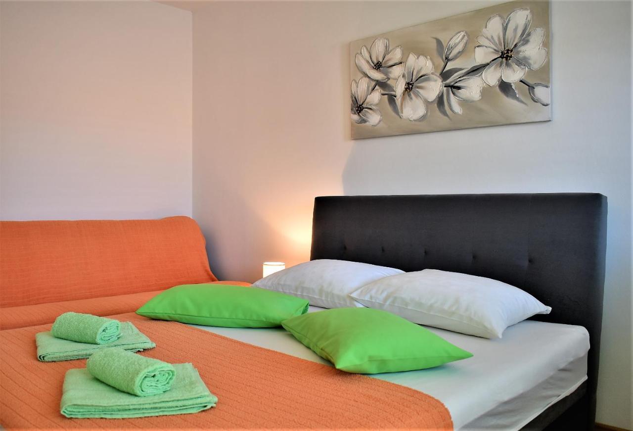 Rooms In Family House Vera Mundanije المظهر الخارجي الصورة